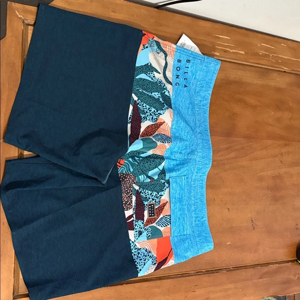 Billabong stylish swim